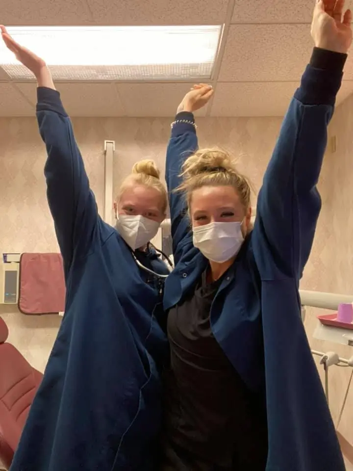 69fa0bce99bd0bd7269ef55f masks sam and nichole